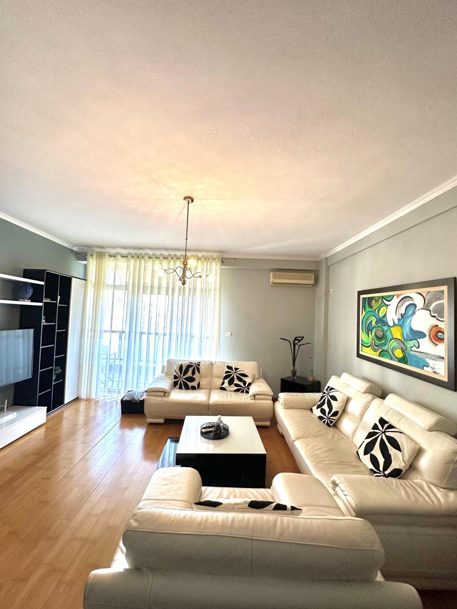 Central Inn Home טיראנה מראה חיצוני תמונה