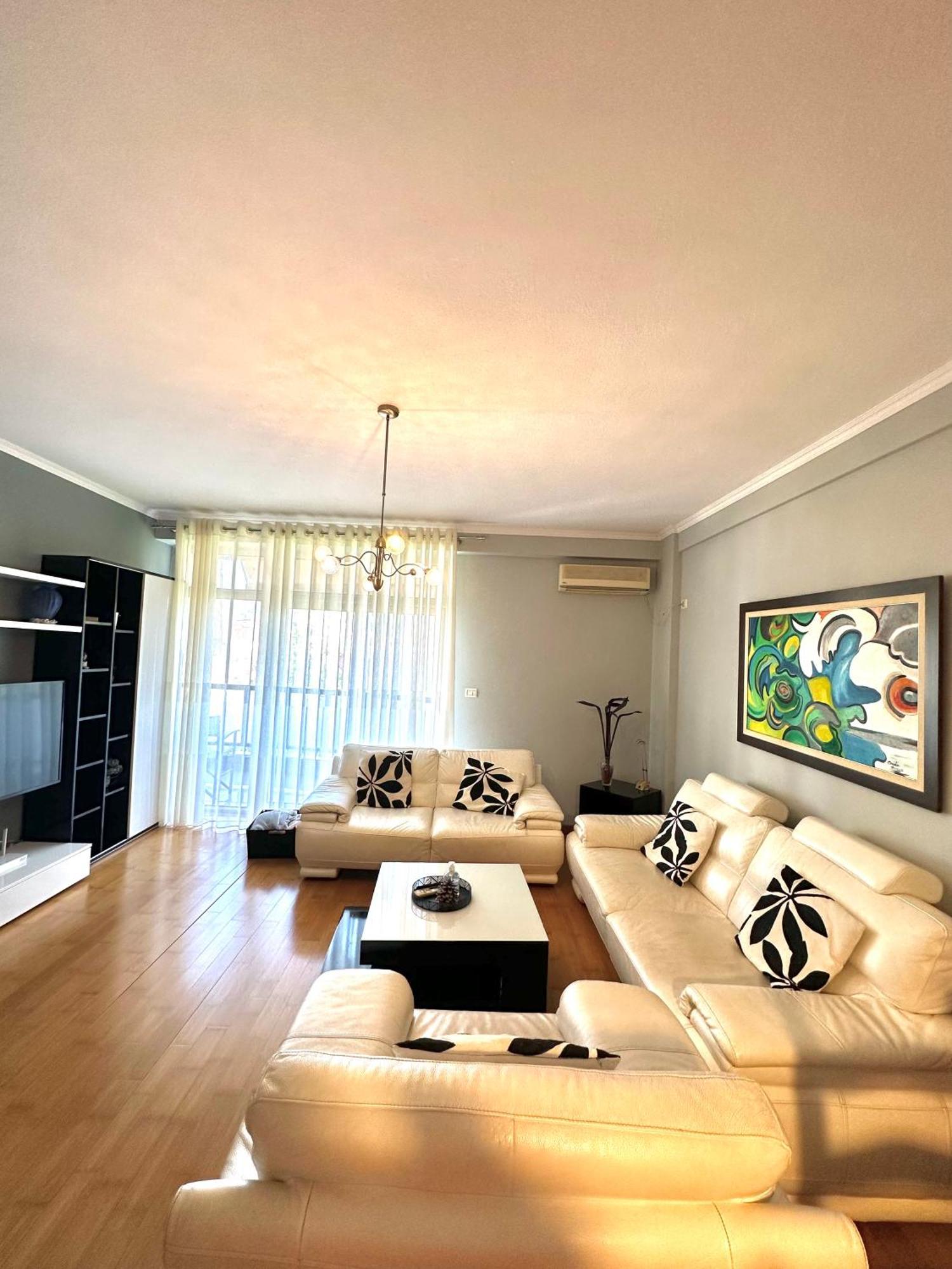 Central Inn Home טיראנה מראה חיצוני תמונה
