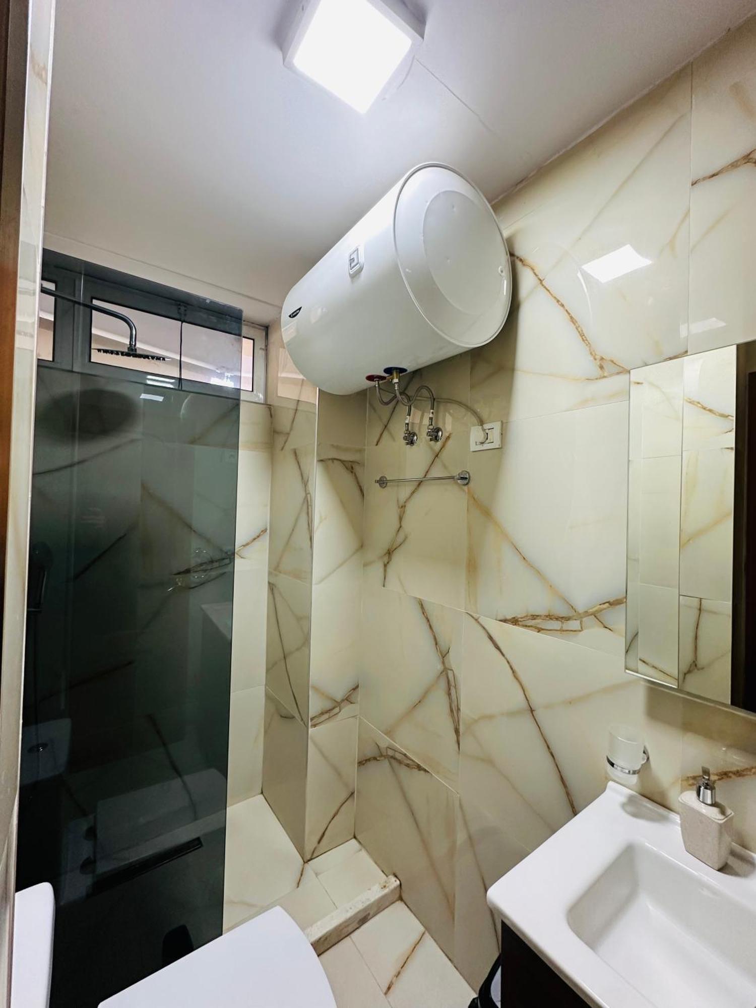 Central Inn Home טיראנה מראה חיצוני תמונה